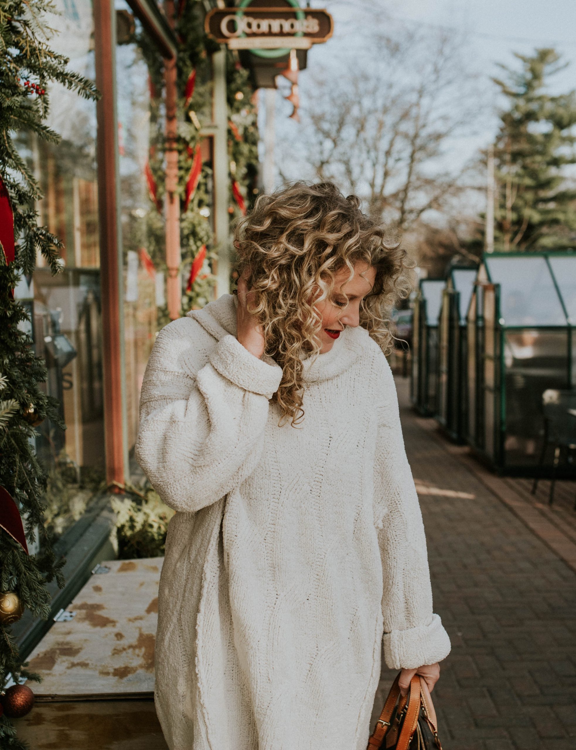Curly Hair with Cream Tunic 