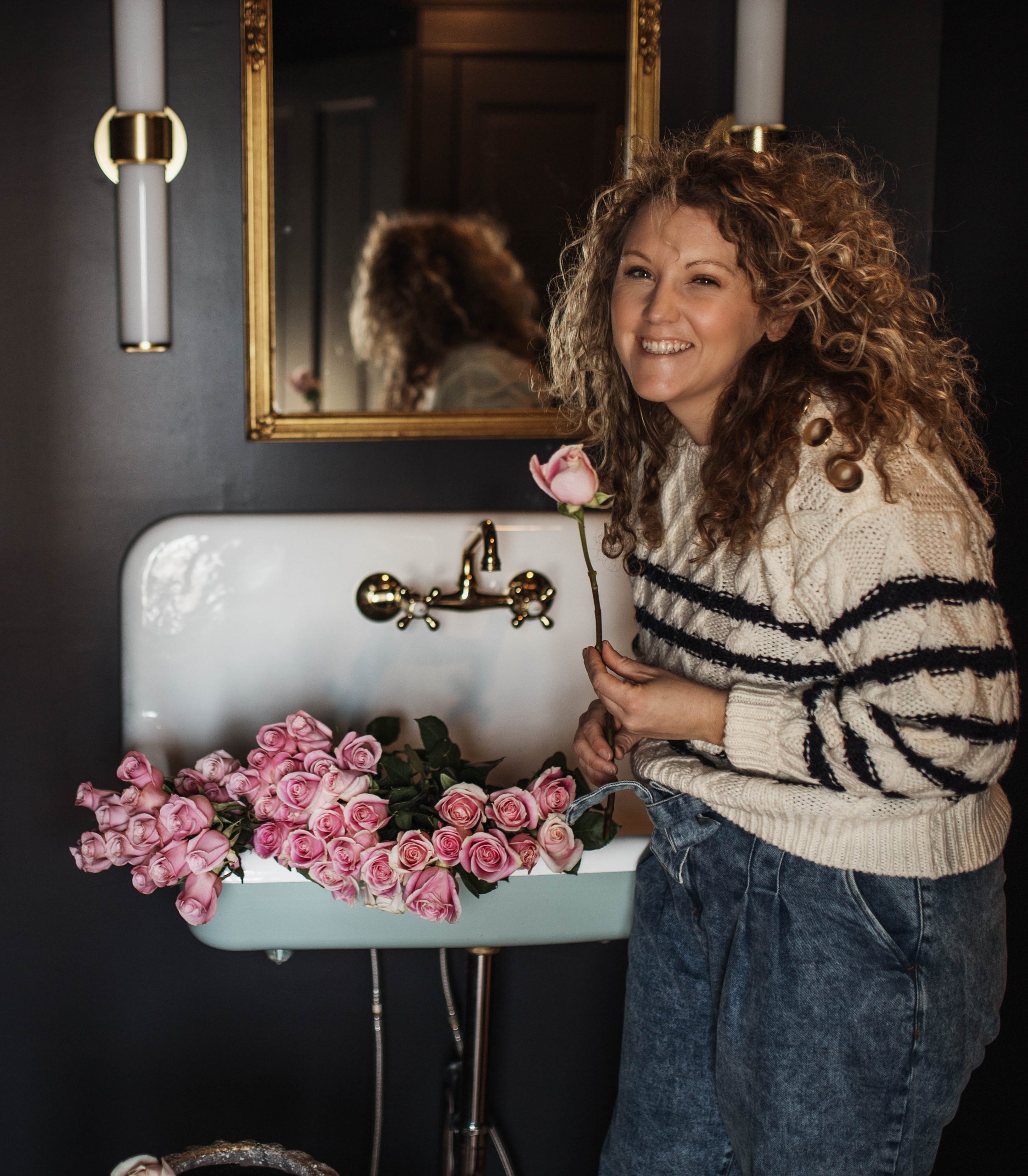 how to style an antique cast iron porcelain sink