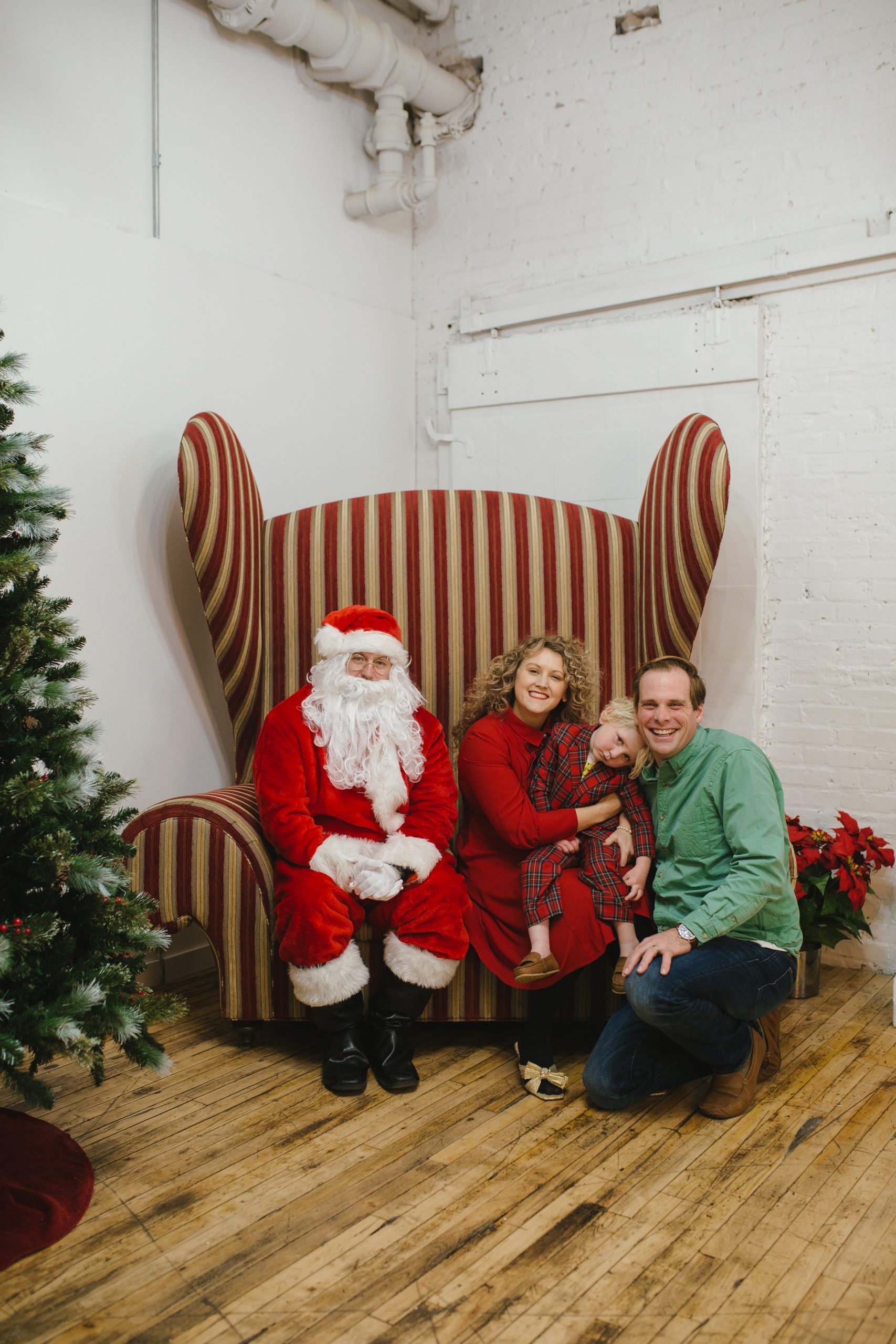 Ottos photos with santa went a bit different than expected